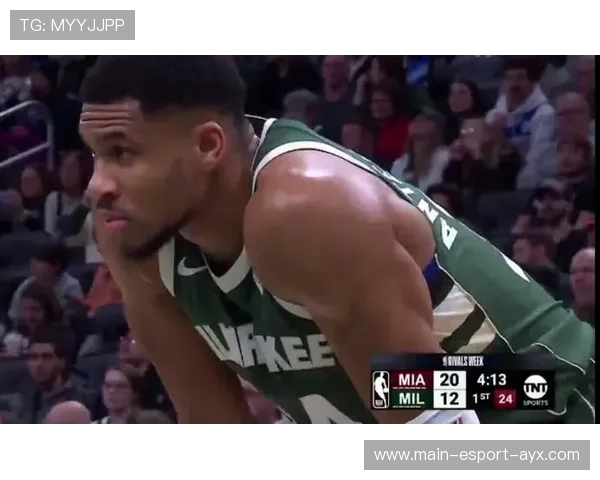 字母哥连续防守回合，密尔沃基雄鹿稳住优势