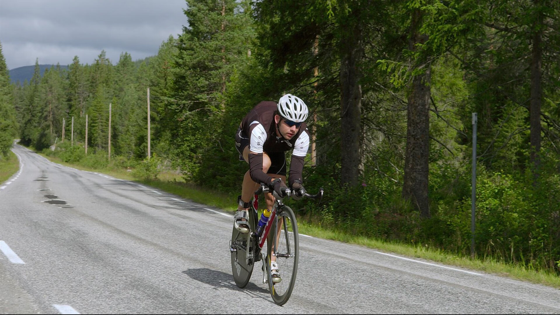 交易解读:重磅交易背后的策略与未来影响预测,交易的背后知乎